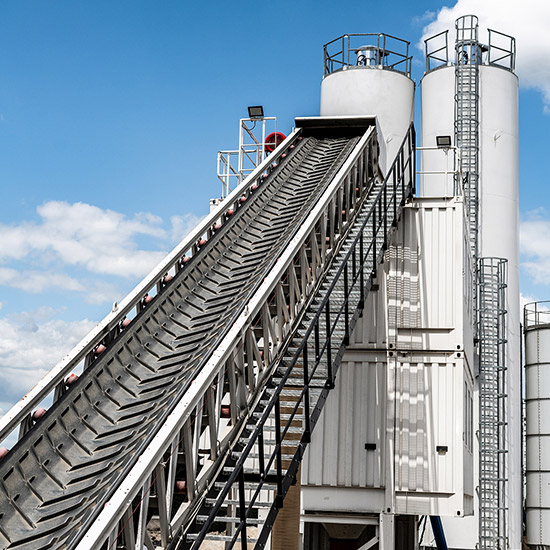 Transportation of chemical raw materials and products