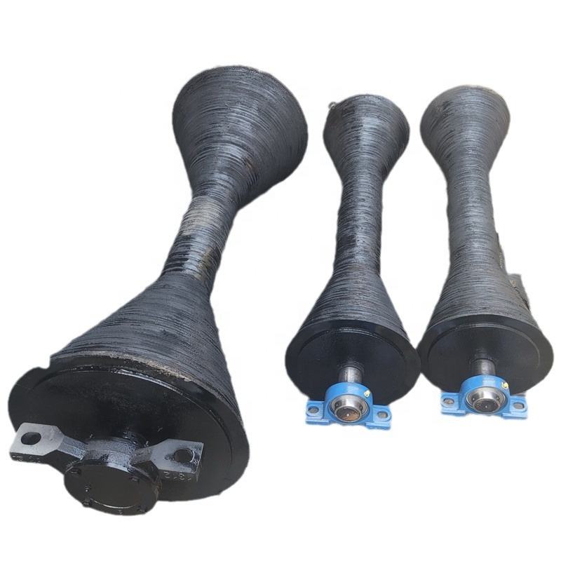 Conveyor horn roller